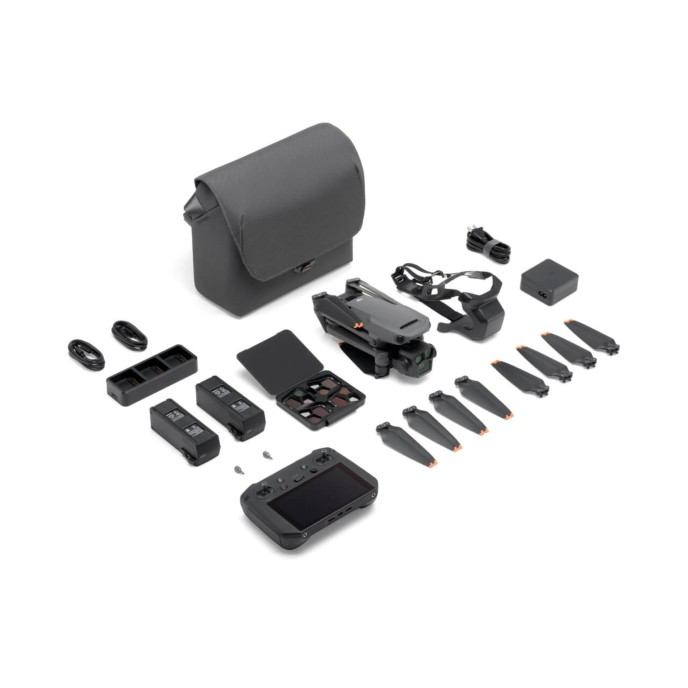 DJI Mavic 3 Pro Fly More Combo (DJI RC Pro) - D956446 - HPTECH Pro